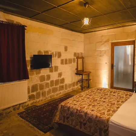 Cavusin Cave House-cappadocia Bed & Breakfast Goreme