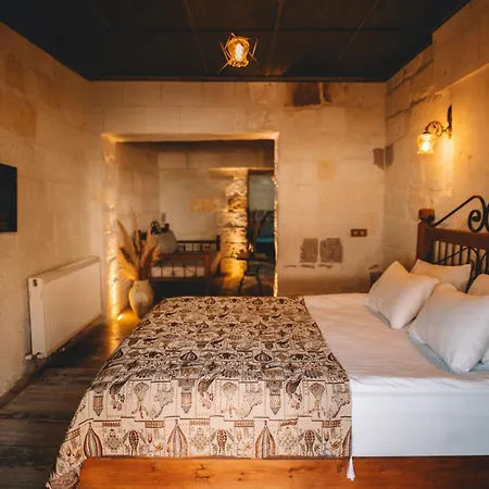 Bed & Breakfast Cavusin Cave House-cappadocia