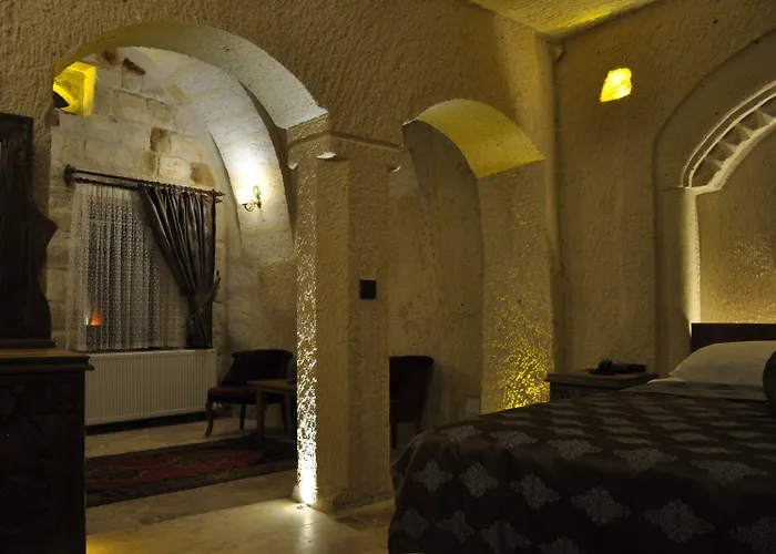 Cavusin Cave House-cappadocia غوريمِيه