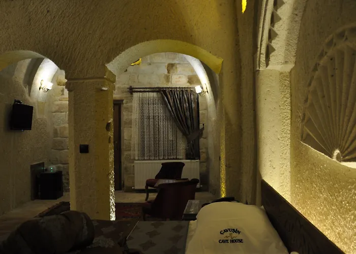 Cavusin Cave House-cappadocia غوريمِيه