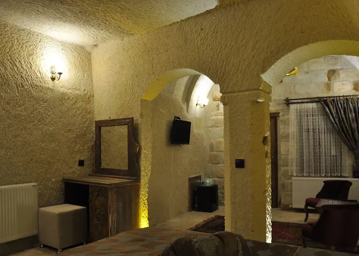 Cavusin Cave House-cappadocia فندق مبيت وإفطار