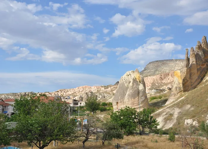 Cavusin Cave House-cappadocia فندق مبيت وإفطار 4*